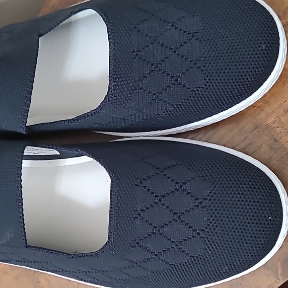 NWT Tommy Bahama Navy Blue Slip-on Mary Jane style shoes size 8.5 - Picture 9 of 10